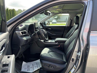 2026 Toyota Highlander XLE AWD (Natl)