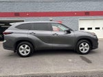 2024 Toyota Highlander LE AWD (SE)