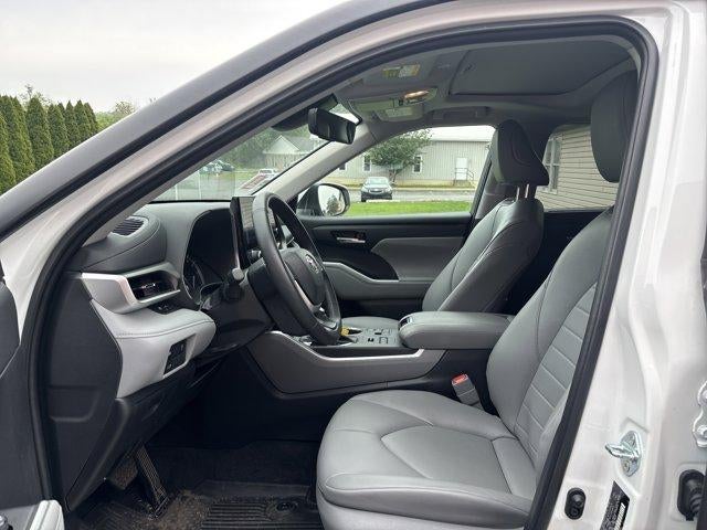 2023 Toyota Highlander XLE AWD (Natl)