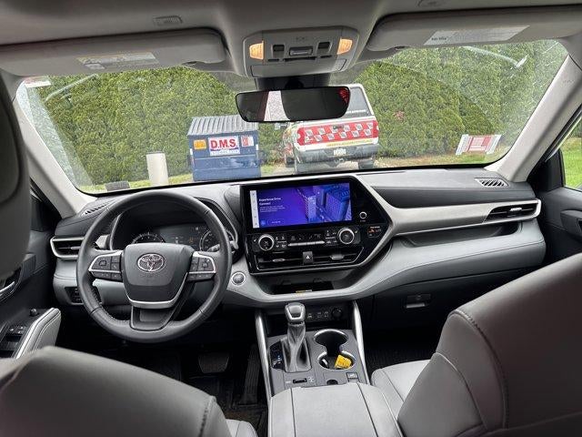2023 Toyota Highlander XLE AWD (Natl)