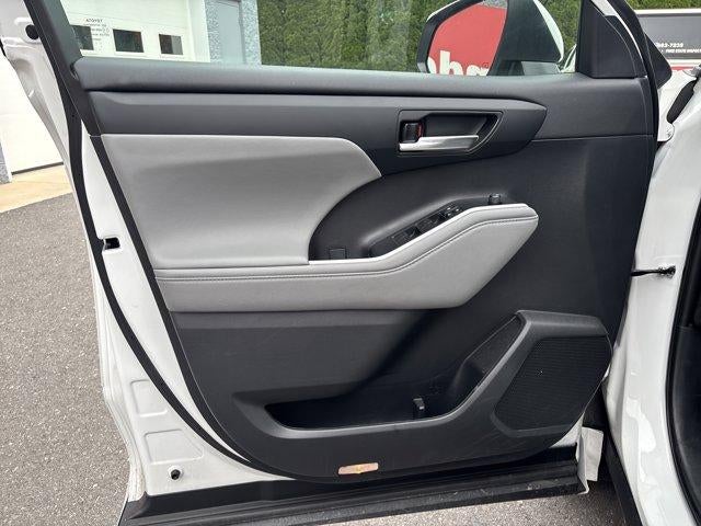 2023 Toyota Highlander XLE AWD (Natl)