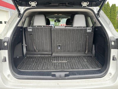 2023 Toyota Highlander XLE AWD (Natl)