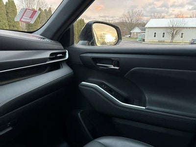 2023 Toyota Highlander XSE AWD (Natl)