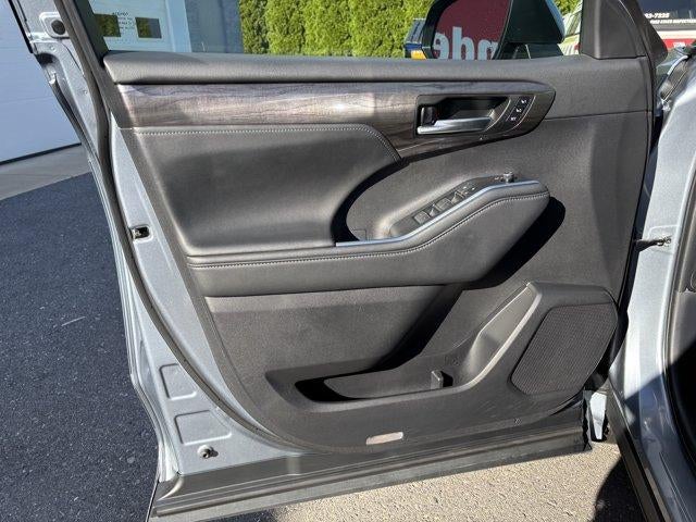 2024 Toyota Highlander Limited AWD (Natl)
