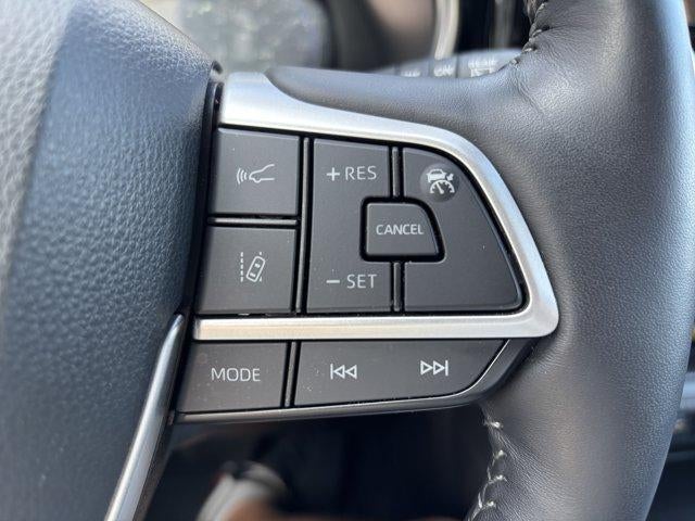 2024 Toyota Highlander Limited AWD (Natl)
