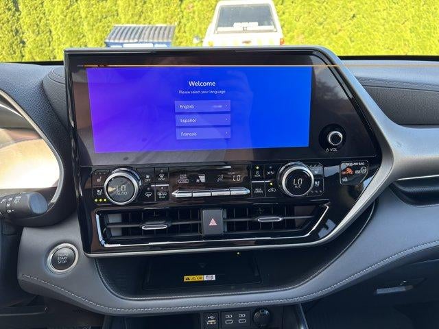 2024 Toyota Highlander Limited AWD (Natl)