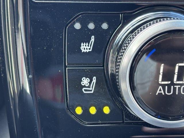 2024 Toyota Highlander Limited AWD (Natl)
