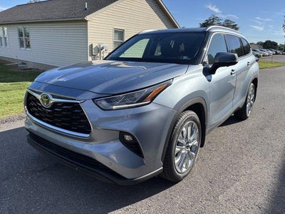 2024 Toyota Highlander Limited AWD (Natl)