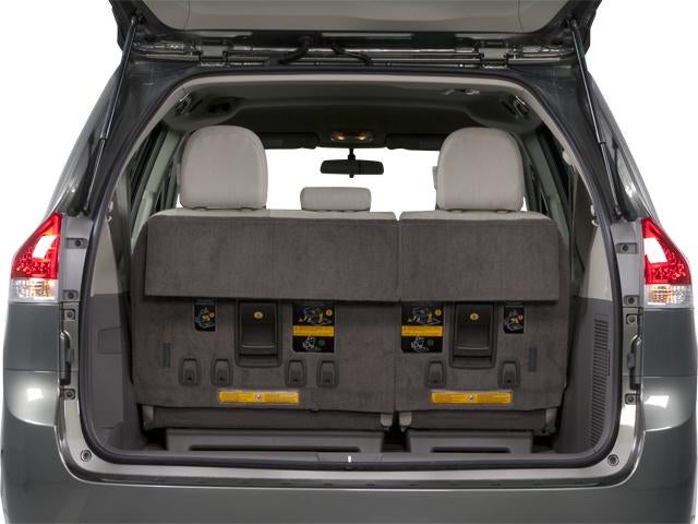 2012 Toyota Sienna 5dr 8-Pass Van V6 LE FWD (Natl)