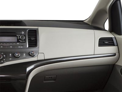 2012 Toyota Sienna 5dr 8-Pass Van V6 LE FWD (Natl)