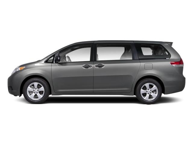 2012 Toyota Sienna 5dr 8-Pass Van V6 LE FWD (Natl)