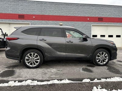 2022 Toyota Highlander Hybrid Limited AWD (Natl)
