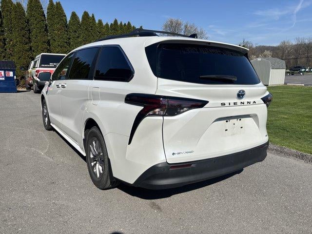 2025 Toyota Sienna XLE AWD 7-Passenger (Natl)