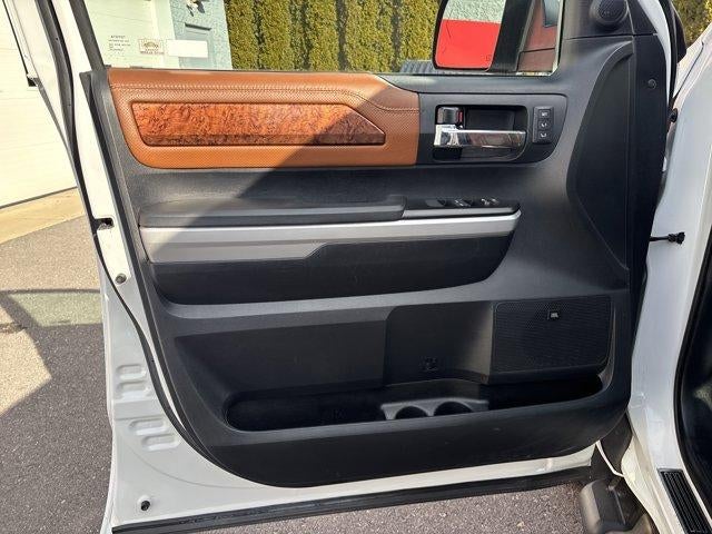 2018 Toyota Tundra 4WD 4WD 1794 Edition CrewMax 5.5' Bed 5.7L (Natl)