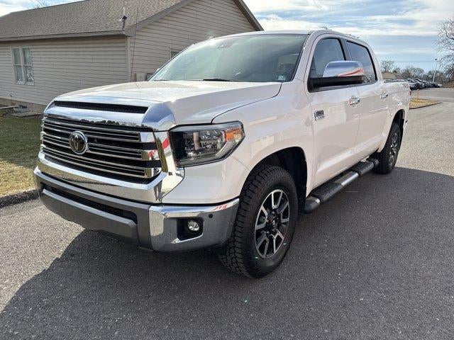 2018 Toyota Tundra 4WD 4WD 1794 Edition CrewMax 5.5' Bed 5.7L (Natl)