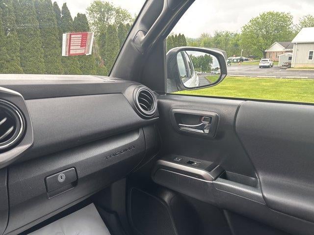 2020 Toyota Tacoma 4WD 4WD TRD Off Road Double Cab 5' Bed V6 AT (Natl)