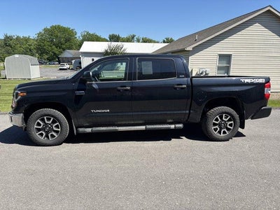 2020 Toyota Tundra 4WD 4WD SR5 CrewMax 5.5' Bed 5.7L (SE)