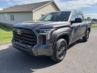 2024 Toyota Tundra 4WD 4WD SR5 CrewMax 5.5' Bed (SE)