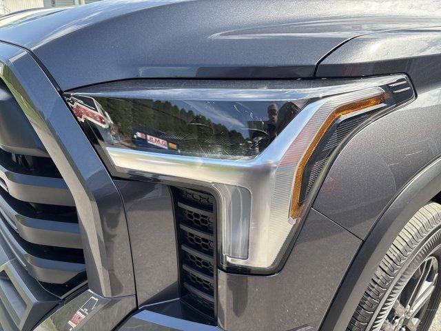 2024 Toyota Tundra 4WD 4WD SR5 CrewMax 5.5' Bed (SE)