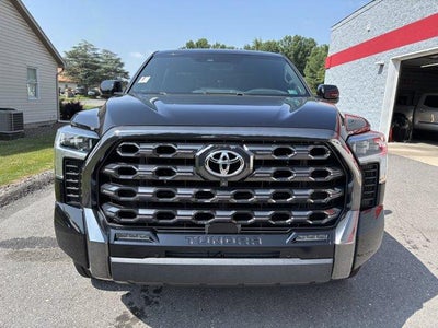 2022 Toyota Tundra 4WD 4WD Platinum CrewMax 5.5' Bed (Natl)