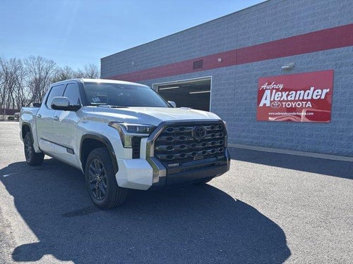 2022 Toyota Tundra 4WD 4WD Platinum Hybrid CrewMax 5.5' Bed (Natl)