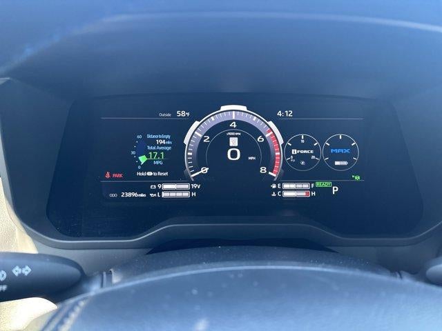 2022 Toyota Tundra 4WD 4WD Platinum Hybrid CrewMax 5.5' Bed (Natl)