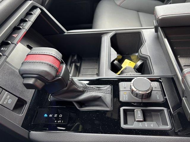 2026 Toyota Tundra 4WD 4WD TRD Pro Hybrid CrewMax 5.5' Bed (Natl)