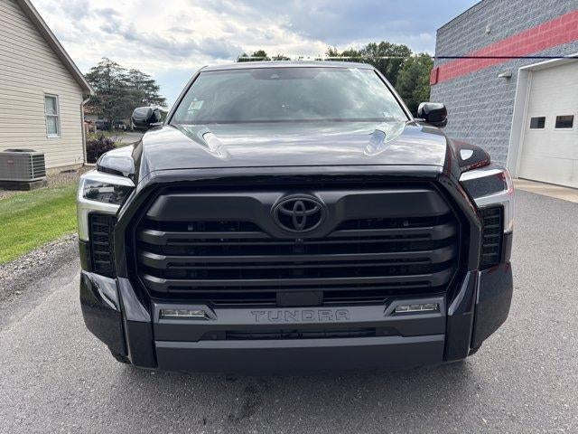2025 Toyota Tundra 4WD 4WD SR5 CrewMax 5.5' Bed (SE)