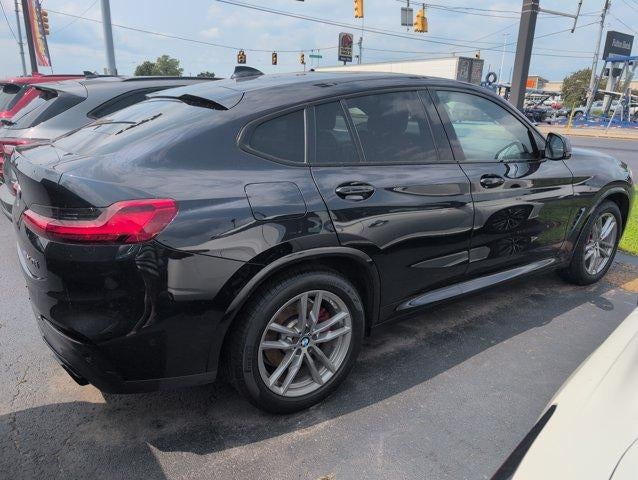2021 BMW X4 M40i Sports Activity Coupe