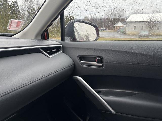 2026 Toyota Corolla Cross XLE 4WD (Natl)