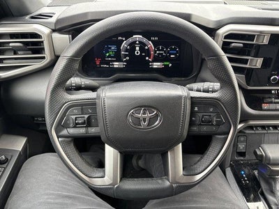 2025 Toyota Sequoia SR5 4WD (SE)