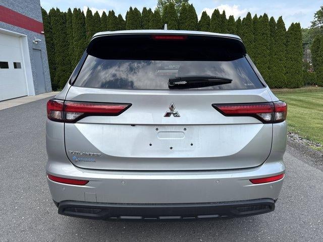 2022 Mitsubishi Outlander ES S-AWC