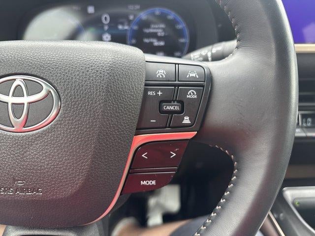 2024 Toyota Crown Limited AWD (Natl)