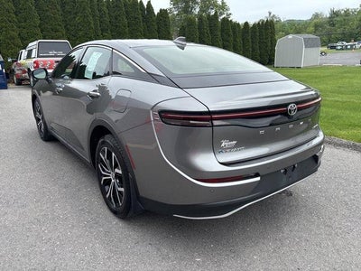 2024 Toyota Crown Limited AWD (Natl)