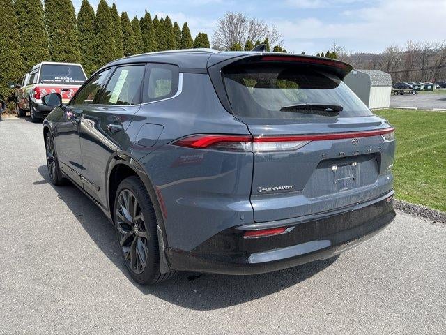 2025 Toyota Crown Signia Limited AWD (Natl)