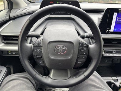 2024 Toyota Prius LE (Natl)