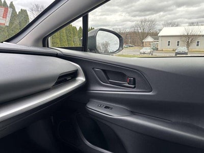 2024 Toyota Prius LE (Natl)