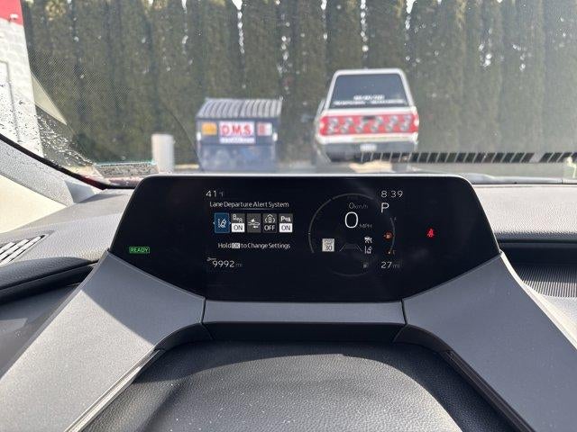 2025 Toyota Prius LE (Natl)