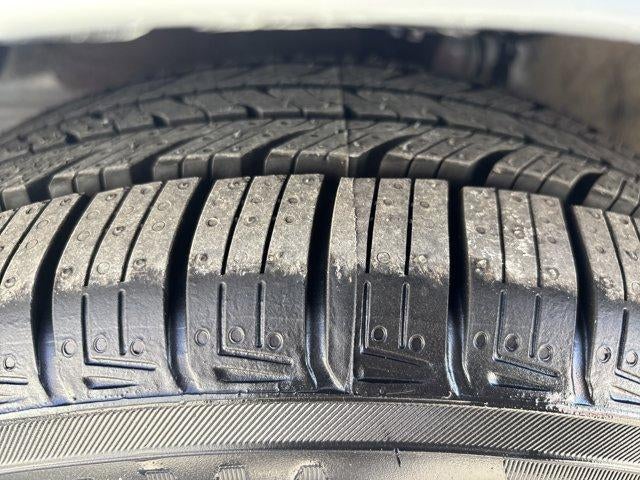 2023 Toyota Corolla LE CVT (Natl)