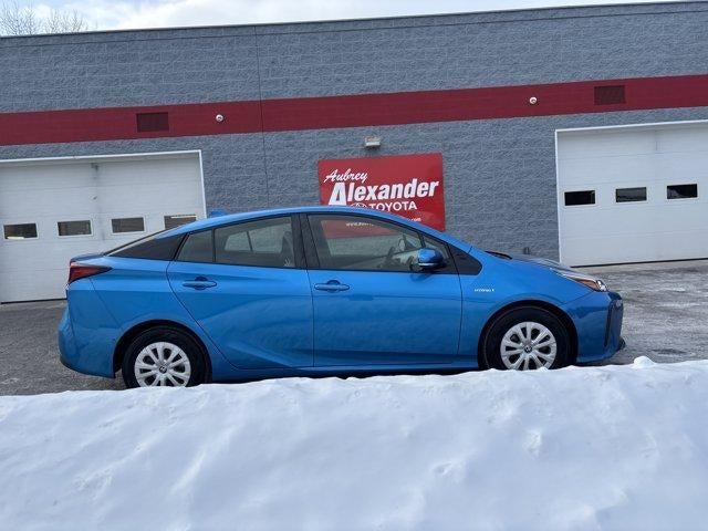 2019 Toyota Prius LE (Natl)