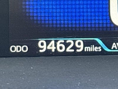 2019 Toyota Prius LE (Natl)