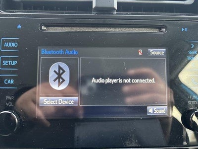 2019 Toyota Prius LE (Natl)