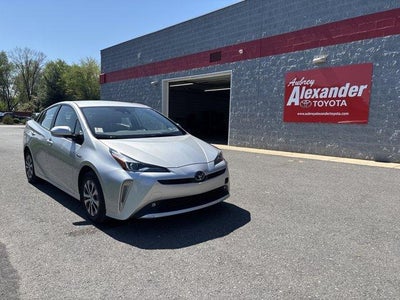 2020 Toyota Prius XLE AWD-e (Natl)