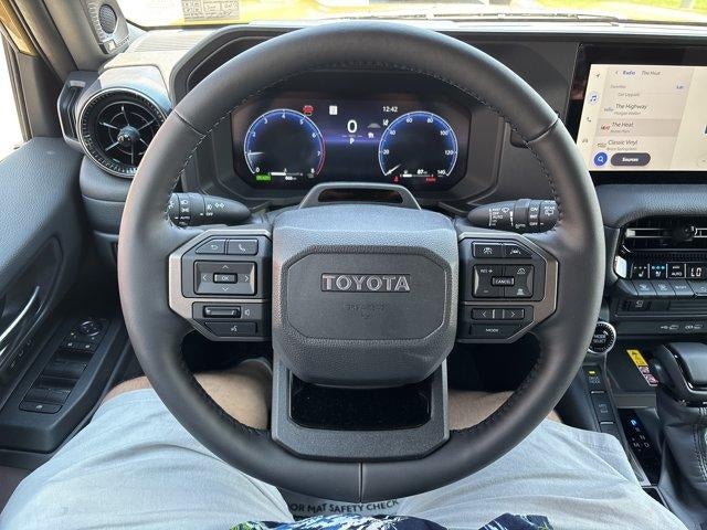 2026 Toyota Land Cruiser 4WD (Natl)
