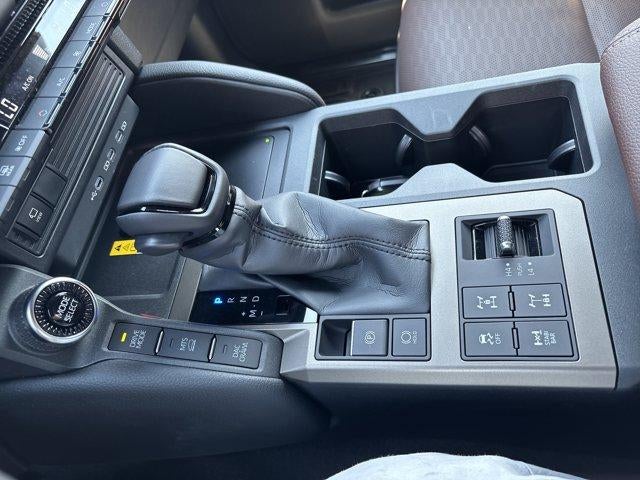 2026 Toyota Land Cruiser 4WD (Natl)