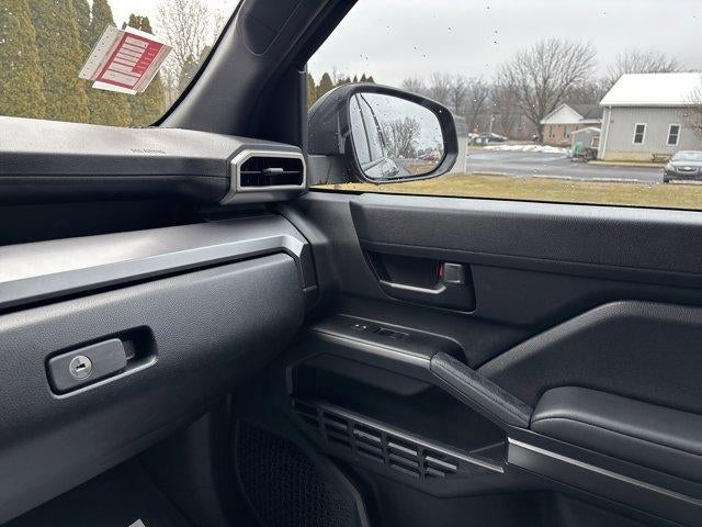 2025 Toyota 4Runner SR5 4WD (GS)