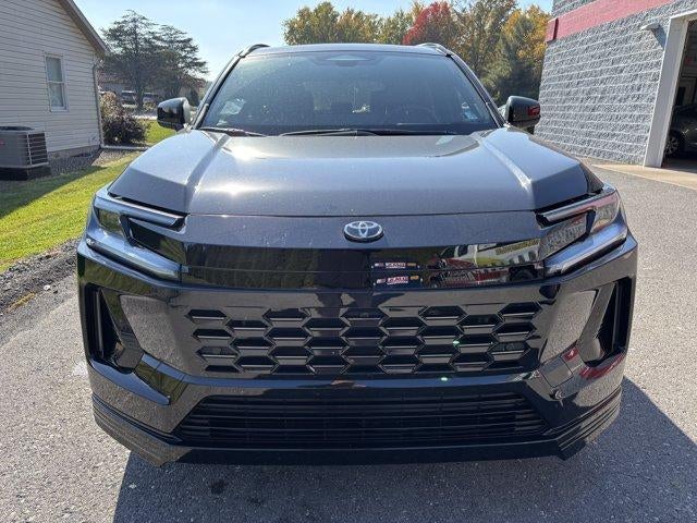 2026 Toyota RAV4 Plug-In Hybrid XSE (Natl)