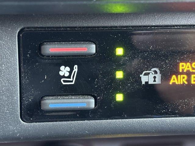 2024 Toyota RAV4 Hybrid Limited AWD (Natl)