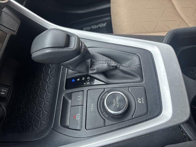 2019 Toyota RAV4 Hybrid XLE AWD (Natl)