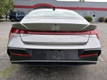 2025 Hyundai ELANTRA Limited IVT